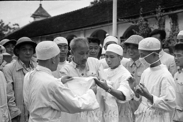 Ngày Thầy thuốc Việt Nam được bắt nguồn từ lời dặn của Bác Hồ